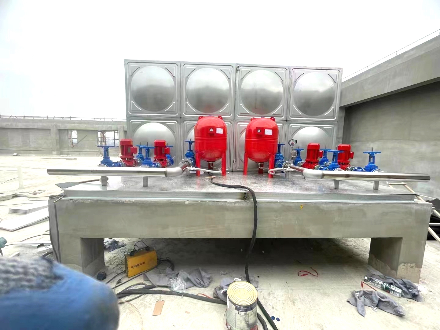 成套稳压消防水箱